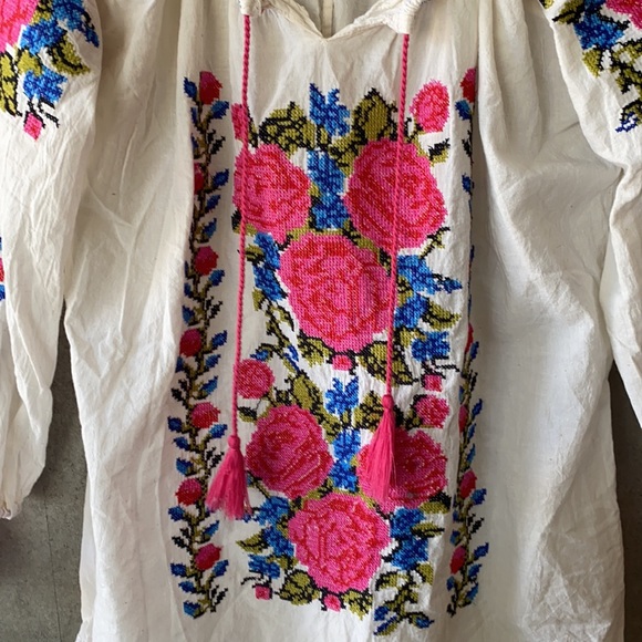 Boho Embroidered Top - Picture 3 of 8